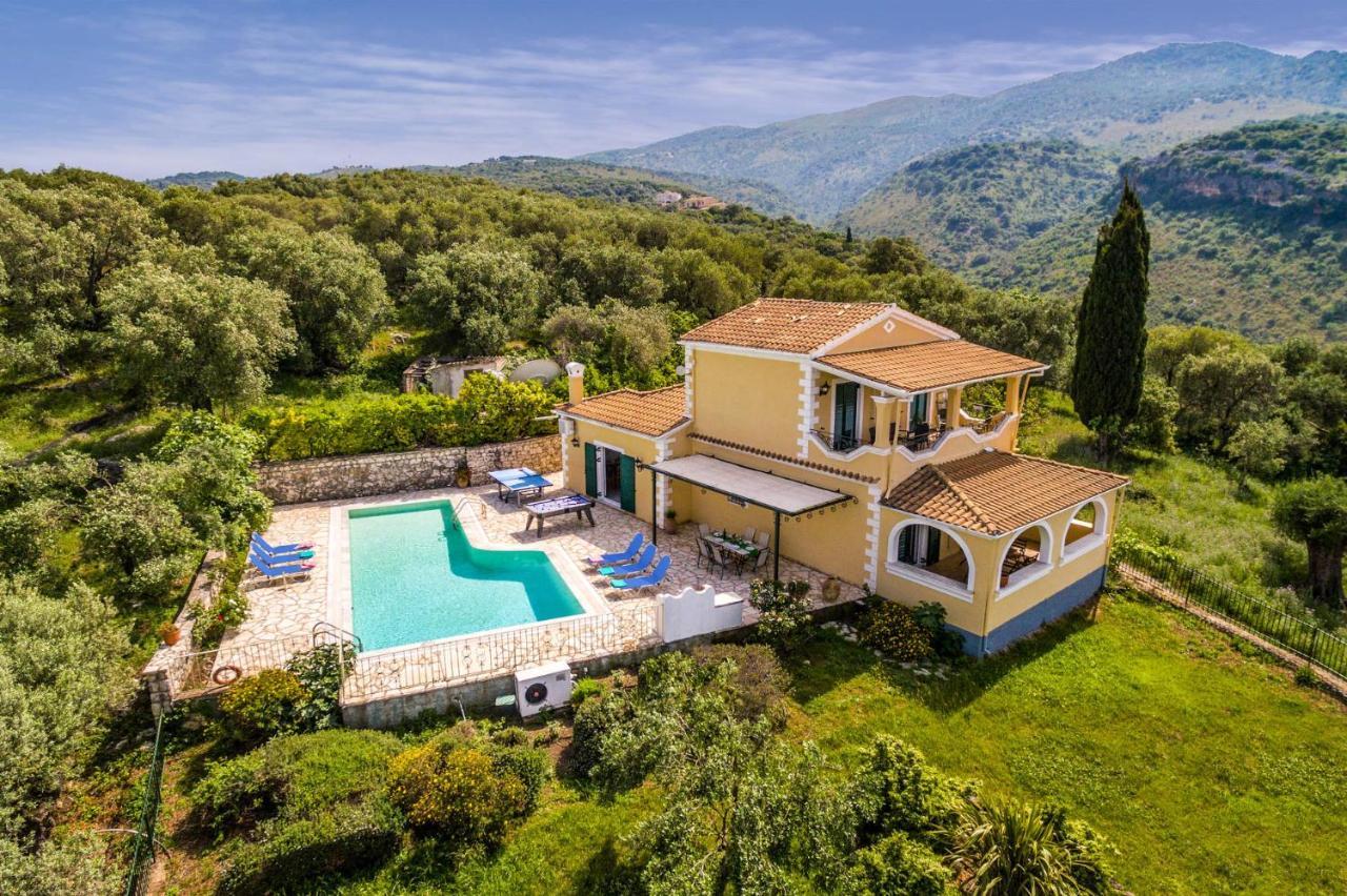 Villa Vingla By Villa Plus Kassiopi Extérieur photo