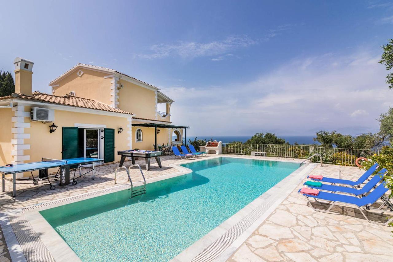 Villa Vingla By Villa Plus Kassiopi Extérieur photo
