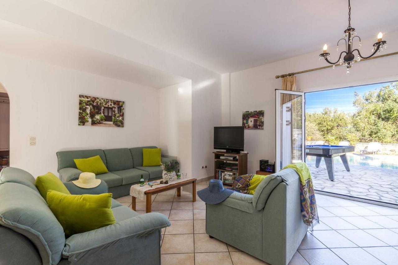Villa Vingla By Villa Plus Kassiopi Extérieur photo