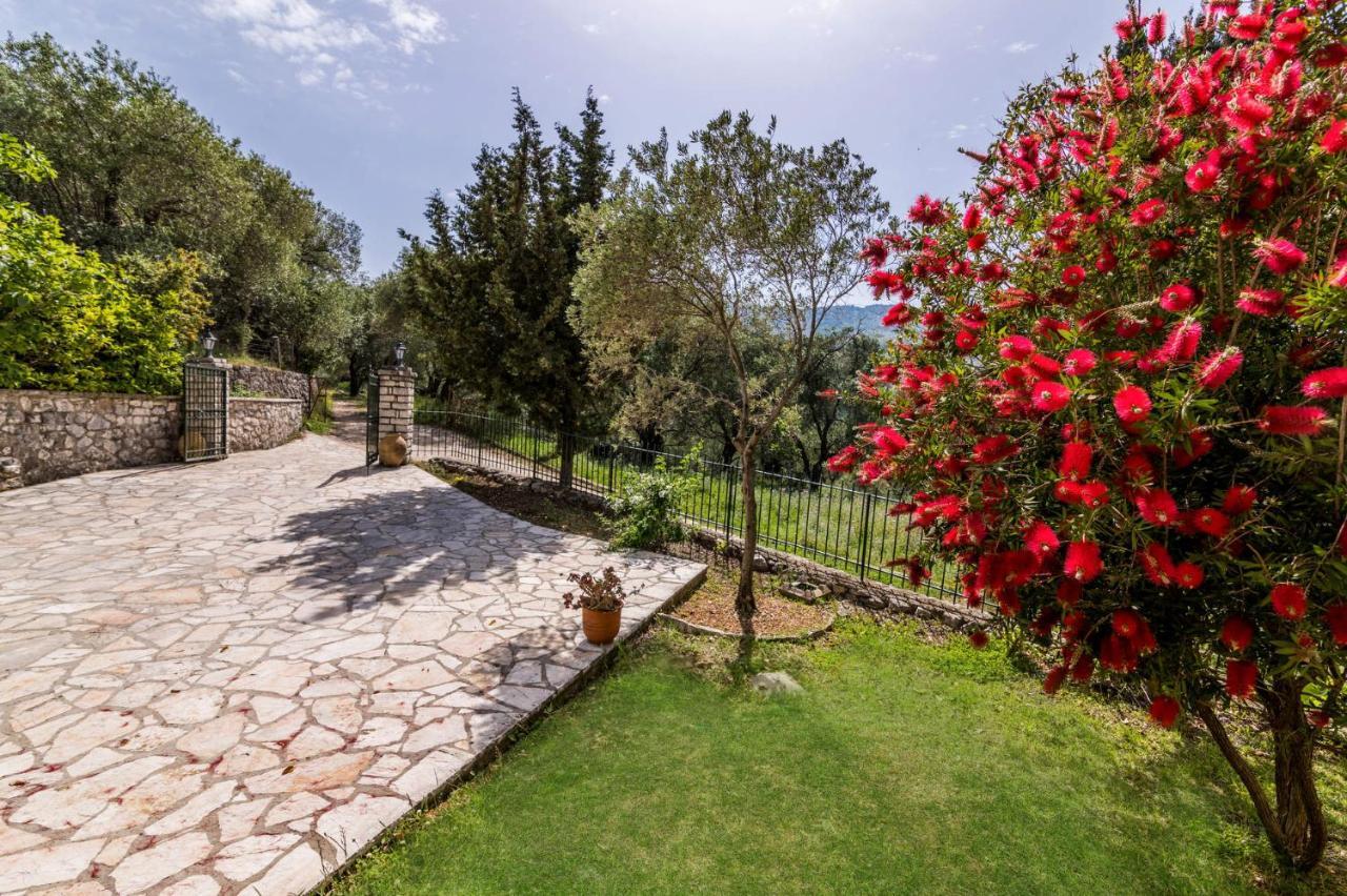 Villa Vingla By Villa Plus Kassiopi Extérieur photo