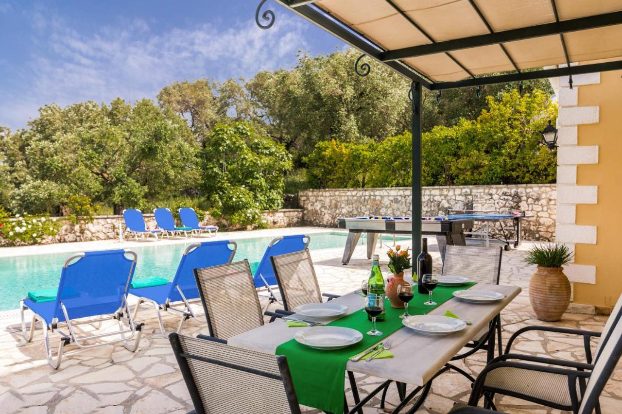 Villa Vingla By Villa Plus Kassiopi Extérieur photo